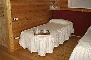 Accommodation De Salut Somlom 圣伊斯特维-德帕劳托德拉 外观 照片